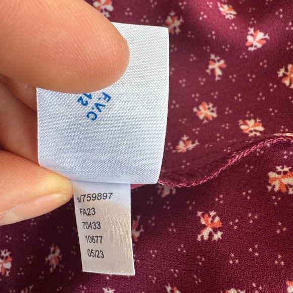 Monarch Ruffle Smocked Yoke Blouse Size S - Picture 11 of 11